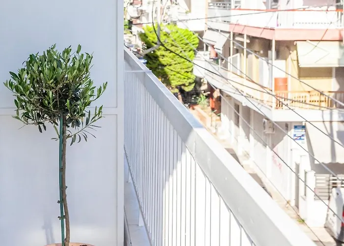 Mazi Charilaou 2,2 *